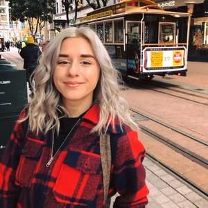 Meet your Posher, Hannah